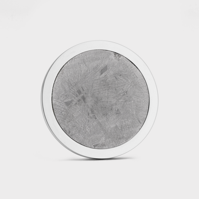 Luxury golf ball marker set in Titanium with Meteorite